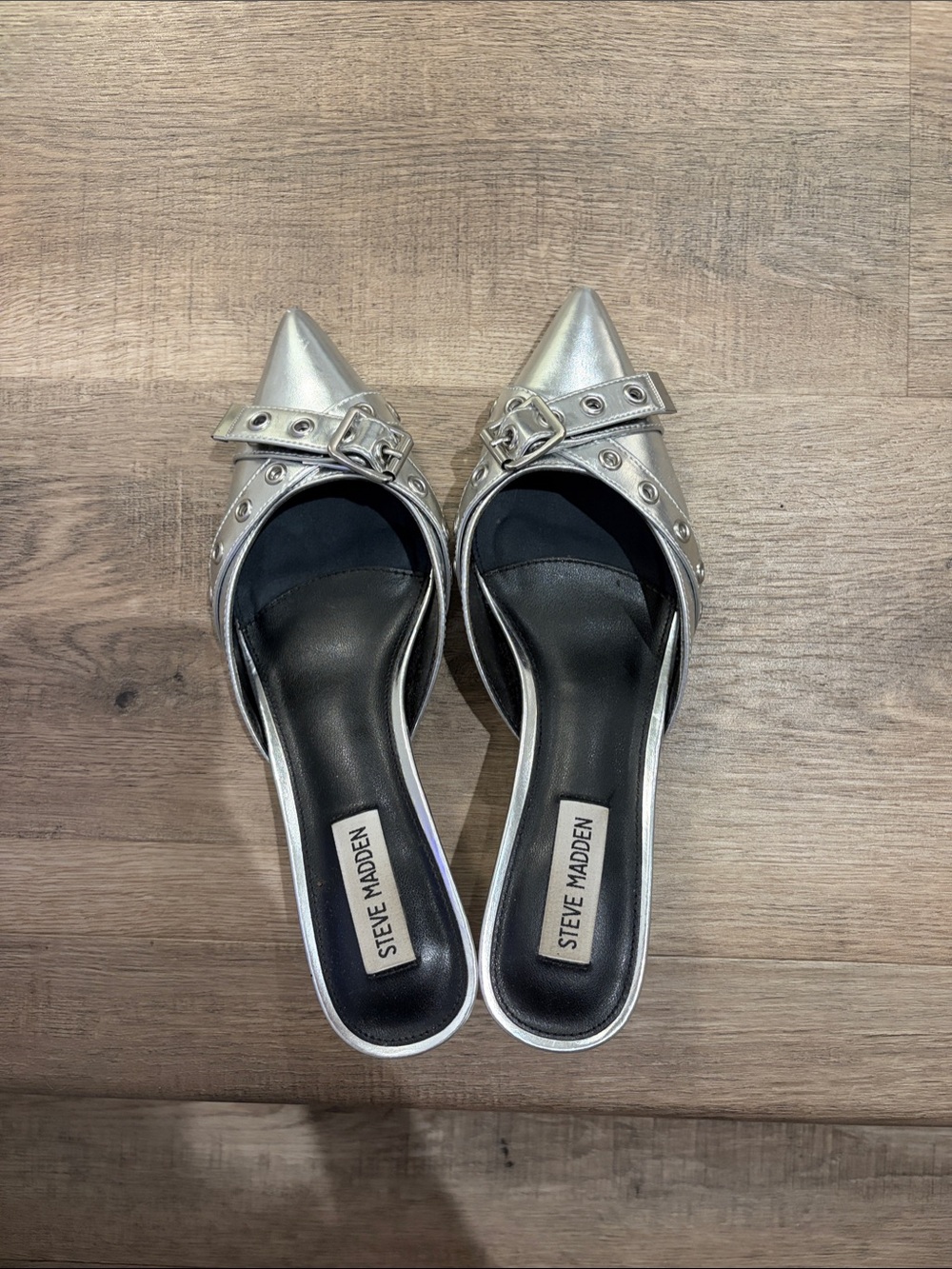 Steve Madden Silver Pointed Toe Buckle Mules